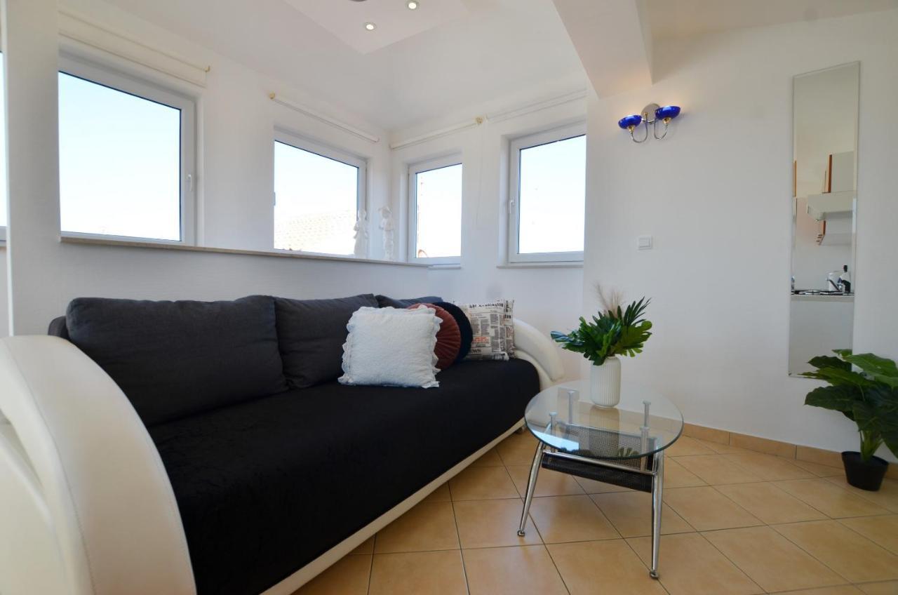 Peter Apartment Rovinj Exterior photo